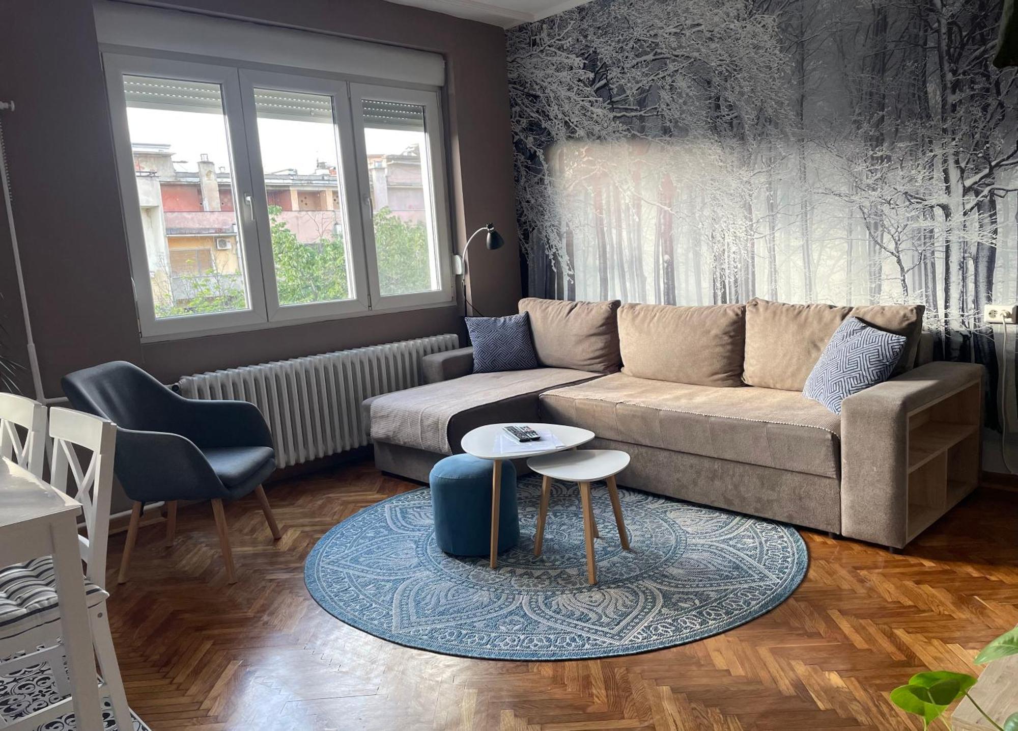 Apartman Avenia ノヴィ・サド エクステリア 写真