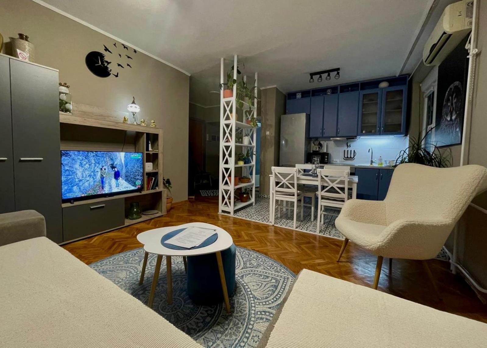 Apartman Avenia ノヴィ・サド エクステリア 写真